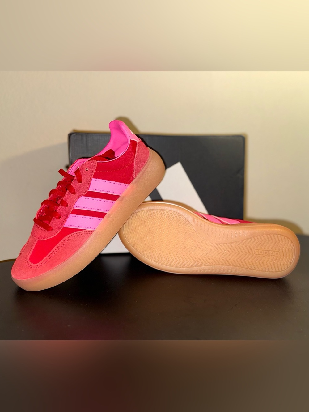 adidas Barreda Decode red/pink Sneakers w/ Gum Sole, new in box, size 4.5Y/5.5W